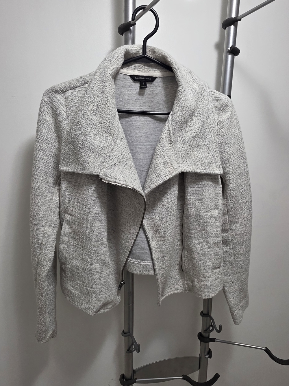 Banana Republic Light Gray Open-Front Textured Jacket
